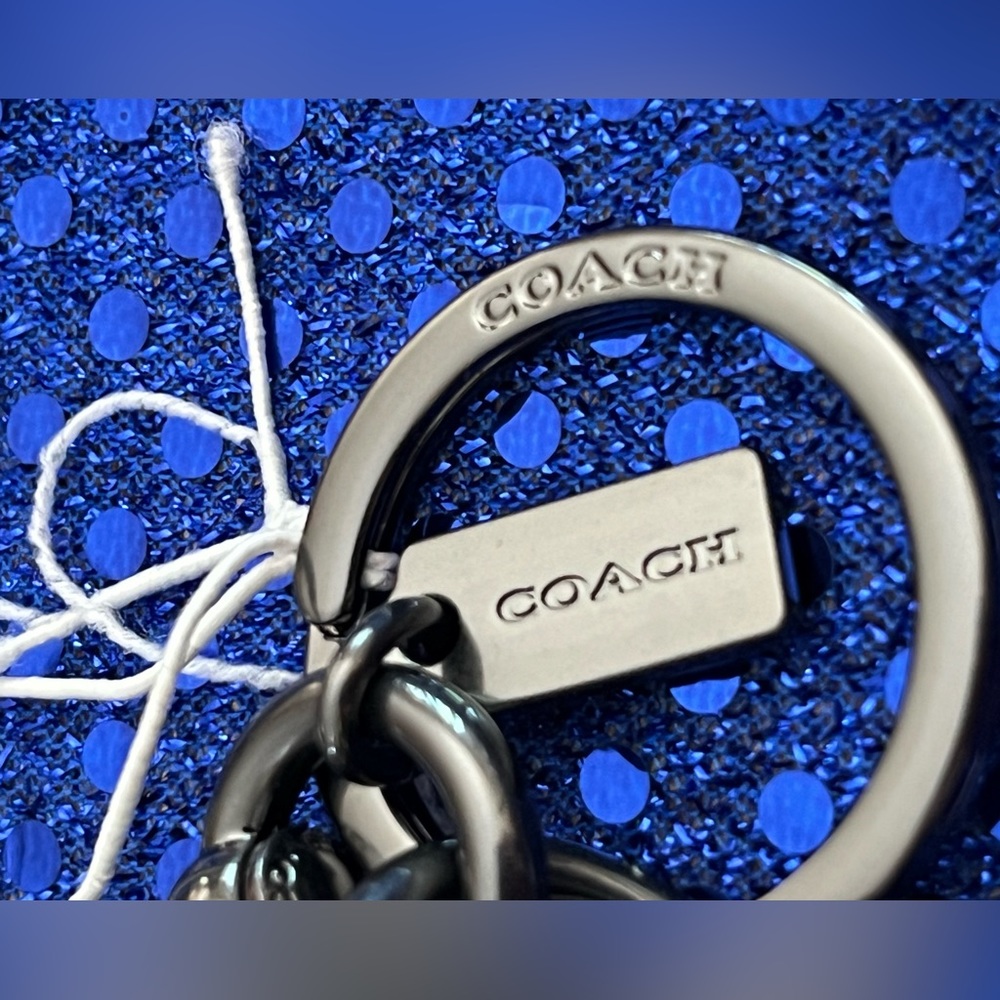 Coach Keyring - Picture 2 of 5